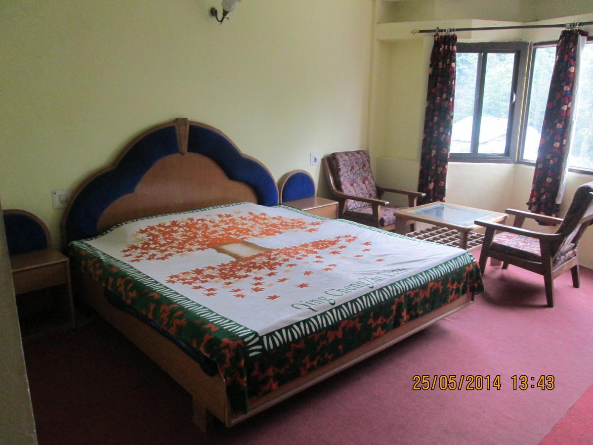 Pandey Lodge Buin Exterior photo